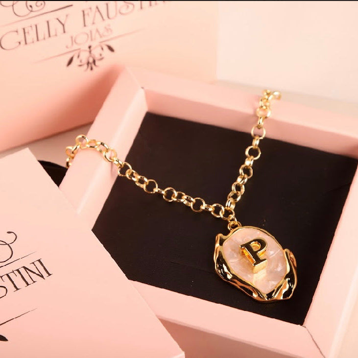 Colar Pingente Letra Personalizado