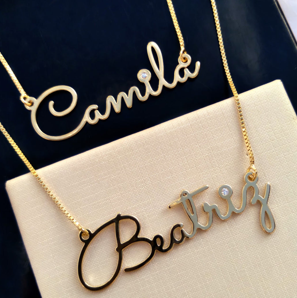 Colar Nome personalizado .