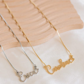 Colar  Nome personalizado .