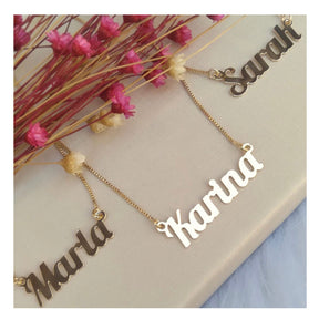 Colar  Nome personalizado .