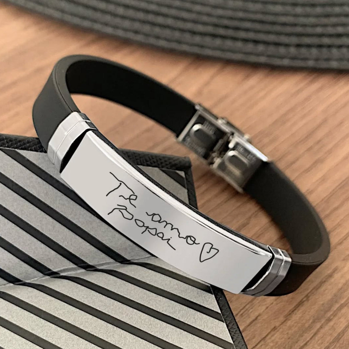 Pulseira Masculina placa Inox Personalizada em silicone