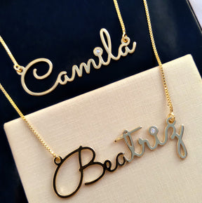 Colar  Nome personalizado .